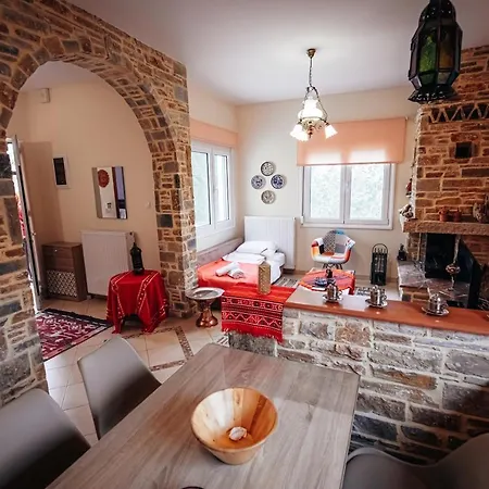 Dafni's Apartment Volos
