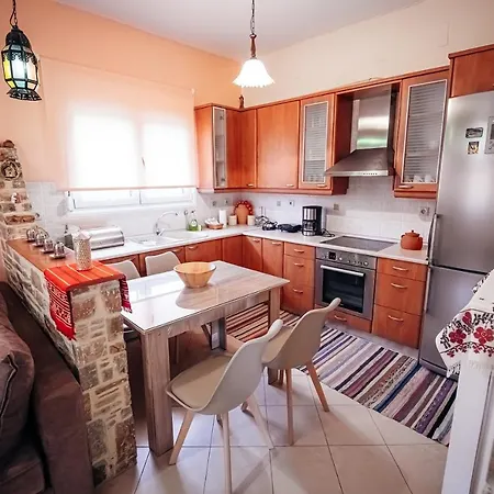 Dafni's Apartment Volos